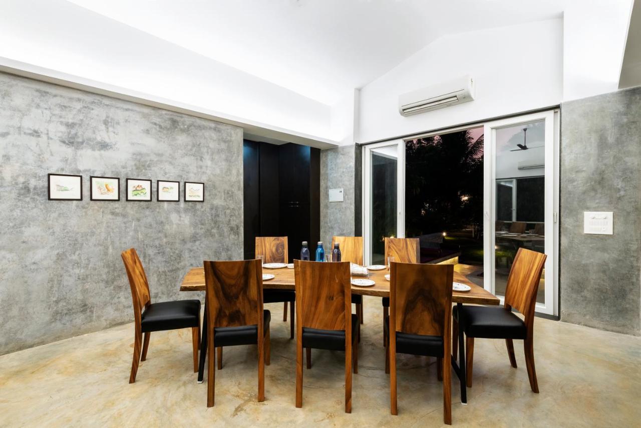 Saffronstays Casa Manga, Karjat - Pet-Friendly Pool Villa Near Nd'S Film World And Saltt Bagian luar foto