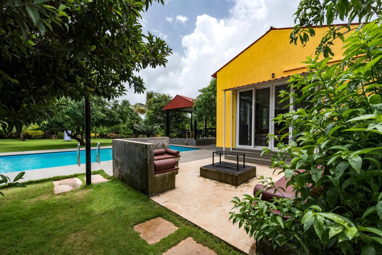 Saffronstays Casa Manga, Karjat - Pet-Friendly Pool Villa Near Nd'S Film World And Saltt Bagian luar foto