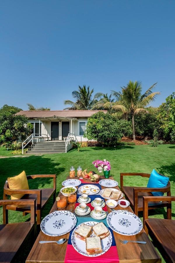 Saffronstays Casa Manga, Karjat - Pet-Friendly Pool Villa Near Nd'S Film World And Saltt Bagian luar foto