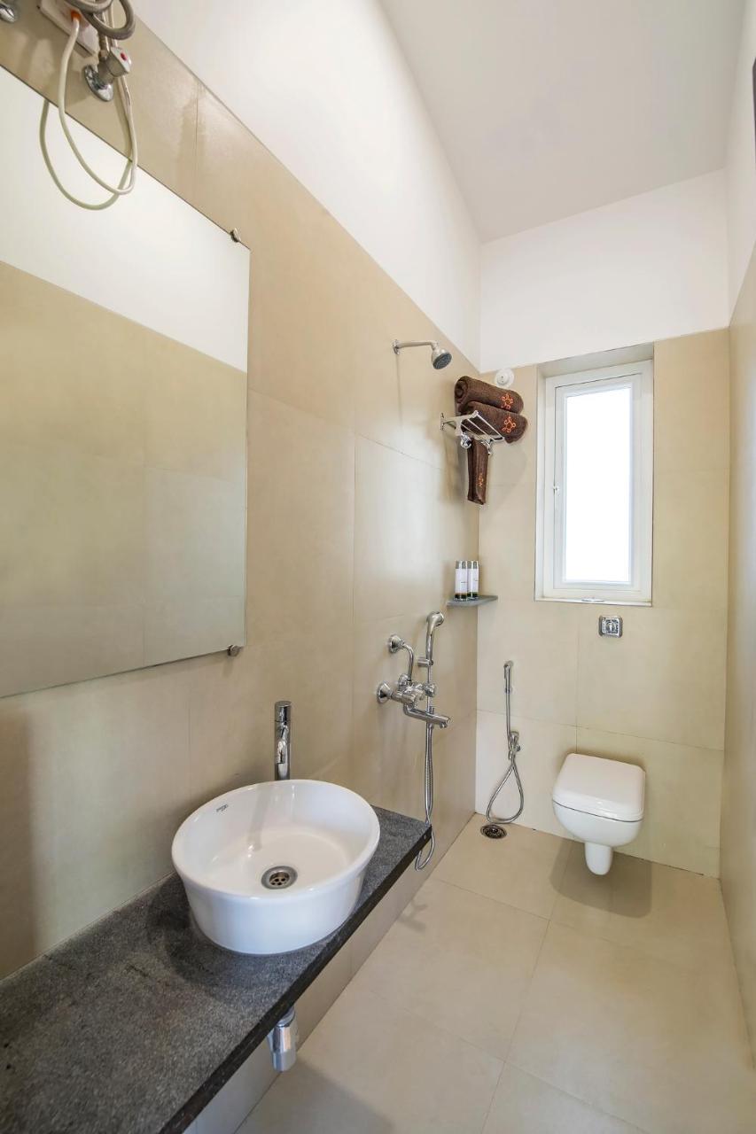 Saffronstays Casa Manga, Karjat - Pet-Friendly Pool Villa Near Nd'S Film World And Saltt Bagian luar foto