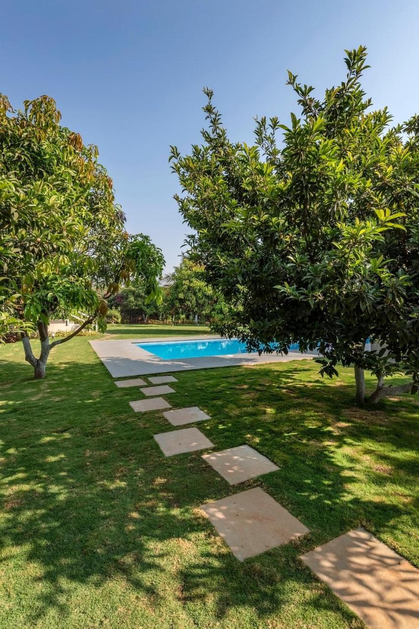 Saffronstays Casa Manga, Karjat - Pet-Friendly Pool Villa Near Nd'S Film World And Saltt Bagian luar foto