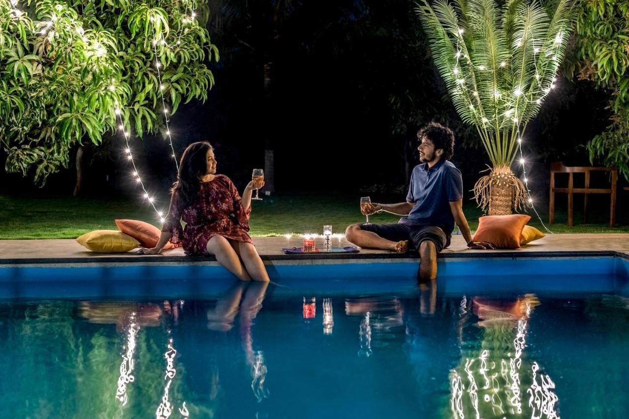 Saffronstays Casa Manga, Karjat - Pet-Friendly Pool Villa Near Nd'S Film World And Saltt Bagian luar foto